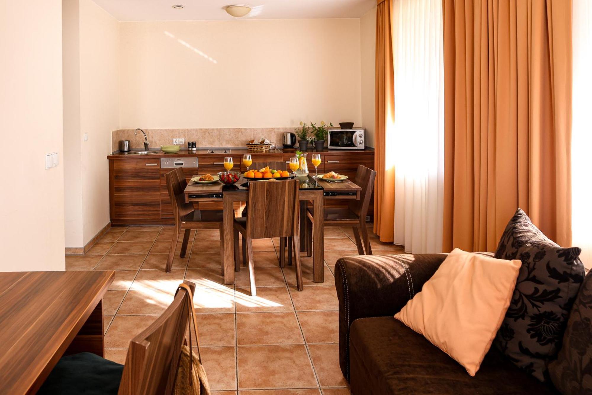 Amelia Apartamenty - Sala Zabaw, 2 Sypialnie, Garaz Podziemny Władysławowo Exteriér fotografie